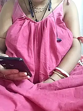 Snapshot of miss-Riy chatting on July 1, 2026, 5:12 pm miss-Riy online show from July 1, 2026, 5:12 pm