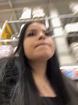 Snapshot of Chloe__Moon chatting on January 5, 2025, 4:48 pm Chloe Moon online show from January 5, 2025, 4:48 pm