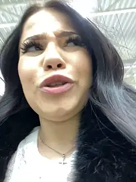 Snapshot of Chloe__Moon chatting on January 7, 2025, 1:14 pm Chloe Moon online show from January 7, 2025, 1:14 pm