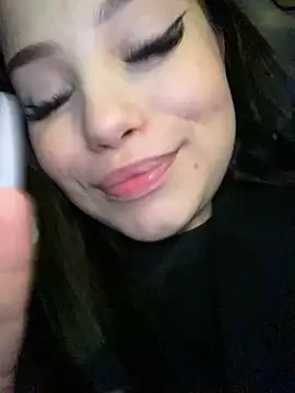 Snapshot of Chloe__Moon chatting on January 31, 2025, 4:06 pm Chloe Moon online show from January 31, 2025, 4:06 pm