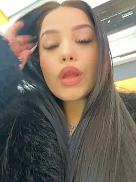 Snapshot of Chloe__Moon chatting on February 4, 2025, 10:32 am Chloe Moon online show from February 4, 2025, 10:32 am