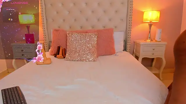 Snapshot of Gabriiela_ chatting on September 22, 2025, 6:26 am Gabriiela online show from September 22, 2025, 6:26 am