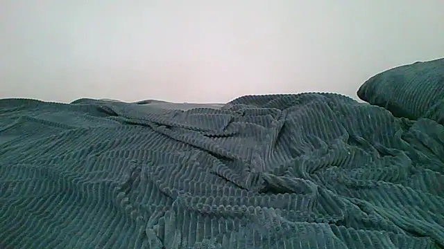 Emma 99 online show from April 5, 2026, 12:24 pm