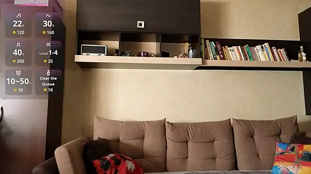 Snapshot of NinaNovalicious chatting on October 23, 2025, 8:13 am NinaNovalicious online show from October 23, 2025, 8:13 am