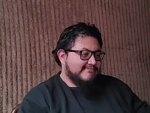 Viruscreat online show from January 6, 2026, 4:32 pm