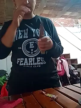 sariitha sw online show from February 17, 2026, 2:35 pm