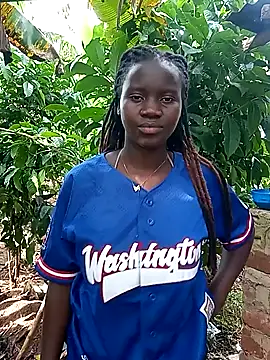 Black juicy24 online show from February 7, 2025, 1:11 pm