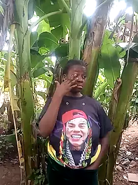 Black juicy24 online show from February 10, 2025, 1:55 pm