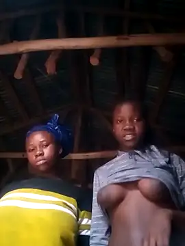 Black juicy24 online show from November 9, 2025, 4:44 am