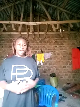 Black juicy24 online show from December 3, 2025, 4:31 am