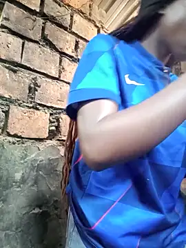 Black juicy24 online show from March 13, 2026, 6:09 am