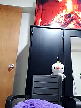 Snapshot of Salomecam30 chatting on January 4, 2025, 1:21 am Salomecam30 online show from January 4, 2025, 1:21 am