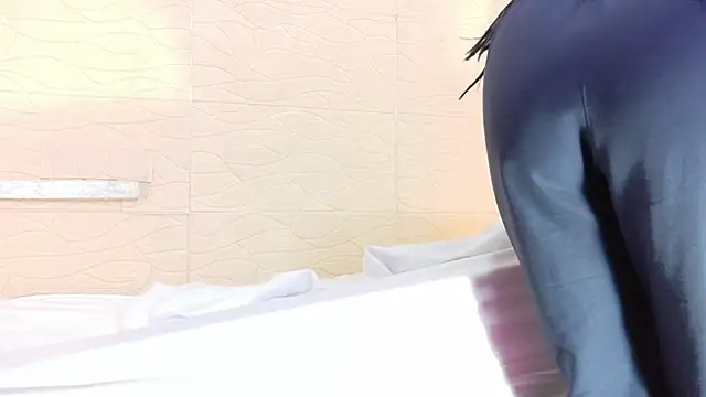 Snapshot of Chocolatte_bar chatting on January 31, 2025, 1:23 pm Chocolatte bar online show from January 31, 2025, 1:23 pm