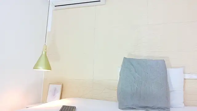 Snapshot of Chocolatte_bar chatting on September 30, 2025, 2:11 pm Chocolatte bar online show from September 30, 2025, 2:11 pm