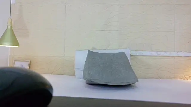 Snapshot of Chocolatte_bar chatting on October 2, 2025, 1:51 pm Chocolatte bar online show from October 2, 2025, 1:51 pm