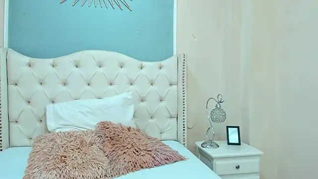 Matthew Dixonn online show from December 19, 2024, 3:51 am