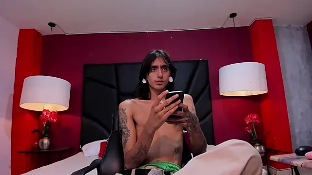 Matthew Dixonn online show from December 31, 2024, 4:38 am