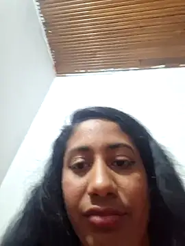 Snapshot of Astridjose chatting on April 10, 2026, 7:18 pm Astridjose online show from April 10, 2026, 7:18 pm