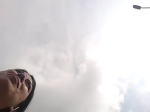 Snapshot of Sweel_Leyva18 chatting on October 16, 2025, 7:15 pm Sweel Leyva18 online show from October 16, 2025, 7:15 pm