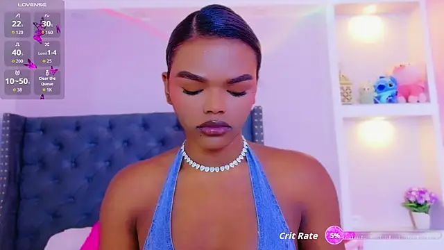 Snapshot of CamiEstrada chatting on October 29, 2025, 10:55 pm CamiEstrada online show from October 29, 2025, 10:55 pm