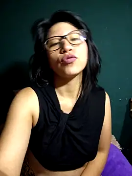 Snapshot of Giviper1 chatting on December 26, 2024, 6:09 am Giviper1 online show from December 26, 2024, 6:09 am