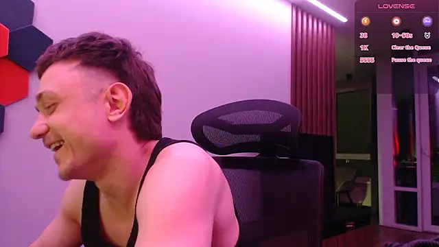 Snapshot of alex_nash chatting on October 10, 2025, 9:14 pm alex nash online show from October 10, 2025, 9:14 pm