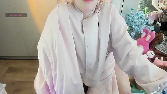 Snapshot of _Dau_ chatting on December 23, 2024, 2:28 pm Dau online show from December 23, 2024, 2:28 pm