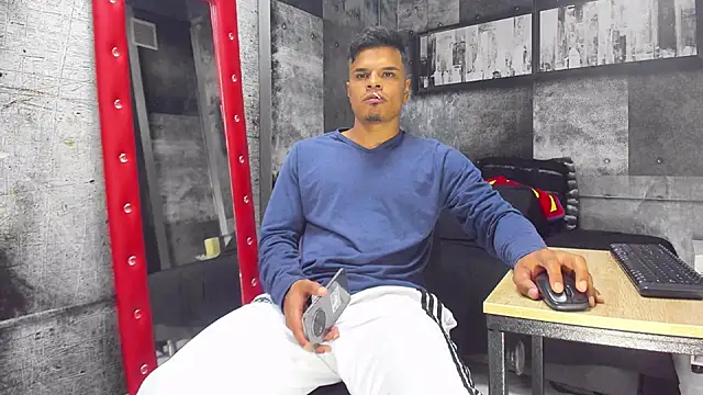 Derek Lustfordx online show from January 11, 2025, 11:12 am