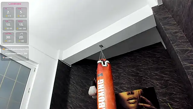 leonardsmith01 online show from March 2, 2025, 3:13 am