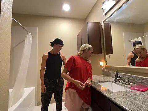 Snapshot of girlfriendmissy chatting on February 14, 2025, 7:23 pm girlfriendmissy online show from February 14, 2025, 7:23 pm