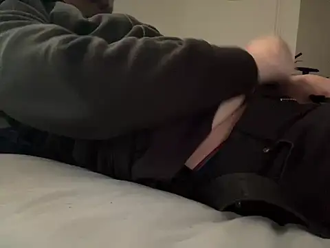 Snapshot of chicostick413 chatting on February 3, 2025, 5:46 pm chicostick413 online show from February 3, 2025, 5:46 pm