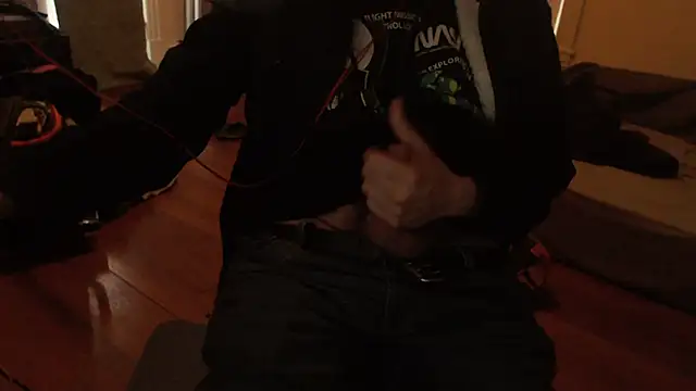 Snapshot of chicostick413 chatting on March 6, 2025, 3:13 pm chicostick413 online show from March 6, 2025, 3:13 pm