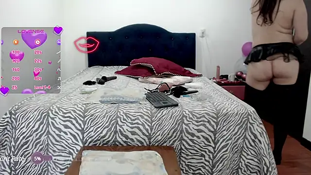 Sanyi hot online show from February 8, 2025, 2:58 am