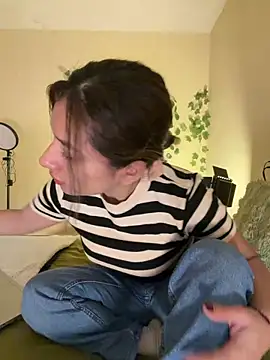 Bckystonee online show from February 10, 2026, 12:31 pm