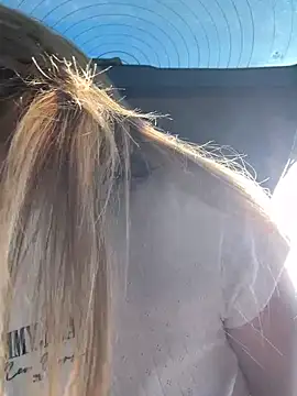 Snapshot of justmila chatting on October 25, 2025, 10:01 am justmila online show from October 25, 2025, 10:01 am