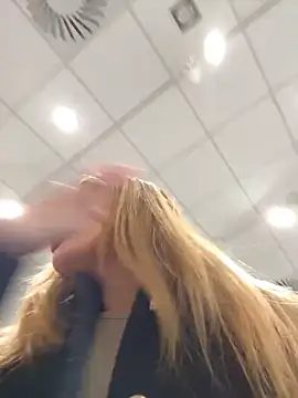 Snapshot of justmila chatting on October 26, 2025, 1:17 pm justmila online show from October 26, 2025, 1:17 pm