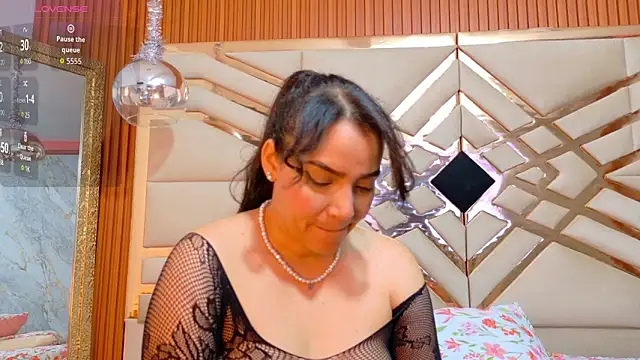 Sluttyandmature online show from February 22, 2026, 12:58 pm