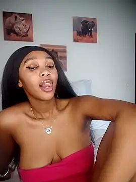 Shria107 online show from December 18, 2025, 7:47 am