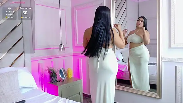 Kendall-Moll online show from May 11, 2026, 2:01 pm