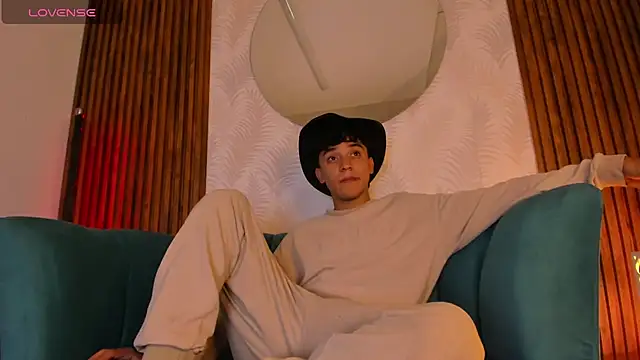 Austin Cardieff online show from January 31, 2025, 3:41 am