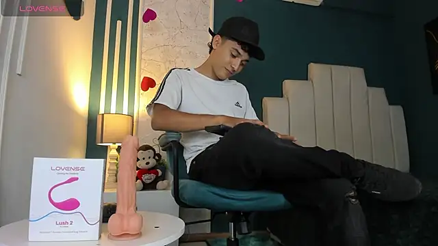 Austin Cardieff online show from February 17, 2025, 7:53 pm