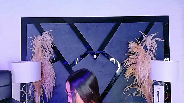 Snapshot of KylieWhite chatting on November 5, 2025, 10:48 am KylieWhite online show from November 5, 2025, 10:48 am