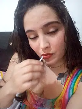 Snapshot of Soffia-Lyn chatting on December 14, 2024, 4:45 am Soffia-Lyn online show from December 14, 2024, 4:45 am