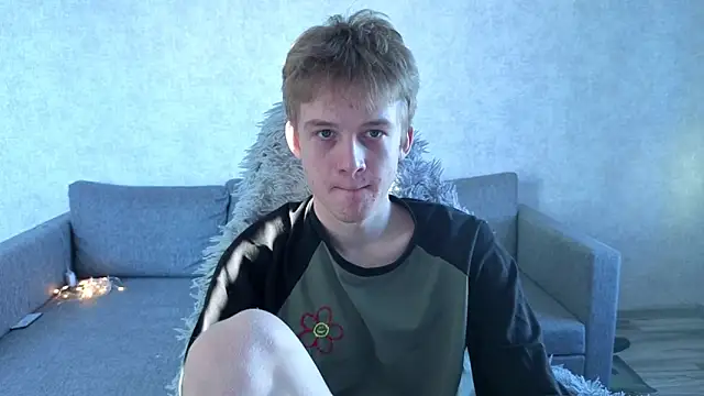 Snapshot of sweetserenity5 chatting on February 4, 2026, 9:04 am sweetserenity5 online show from February 4, 2026, 9:04 am