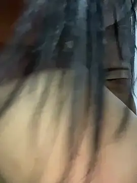 Snapshot of Estefanii- chatting on March 15, 2025, 10:24 am Estefanii- online show from March 15, 2025, 10:24 am