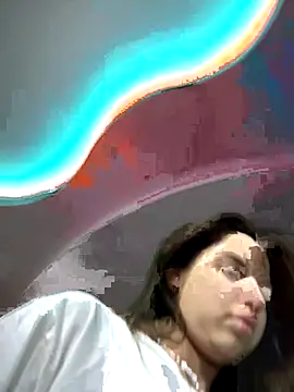 CharleneWoods online show from September 26, 2025, 5:00 am