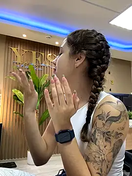 CharleneWoods online show from October 10, 2025, 4:55 am