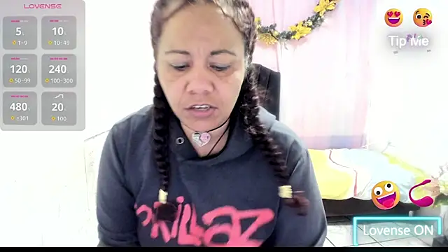 Snapshot of Brunette_sasha chatting on January 17, 2026, 11:15 am Brunette sasha online show from January 17, 2026, 11:15 am