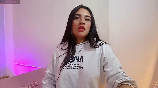 Snapshot of Brendda_tay chatting on March 14, 2025, 9:35 am Brendda tay online show from March 14, 2025, 9:35 am