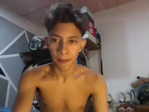 Snapshot of ferchitibellako chatting on December 21, 2024, 8:21 pm ferchitibellako online show from December 21, 2024, 8:21 pm